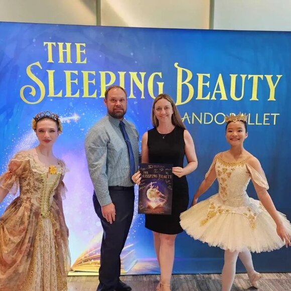 Meet your Posher, Stacy G! - Picture 5 of 5